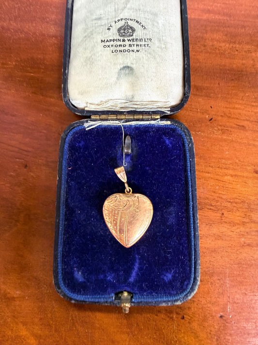 Vintage 9ct Lined Gold Heart Locket