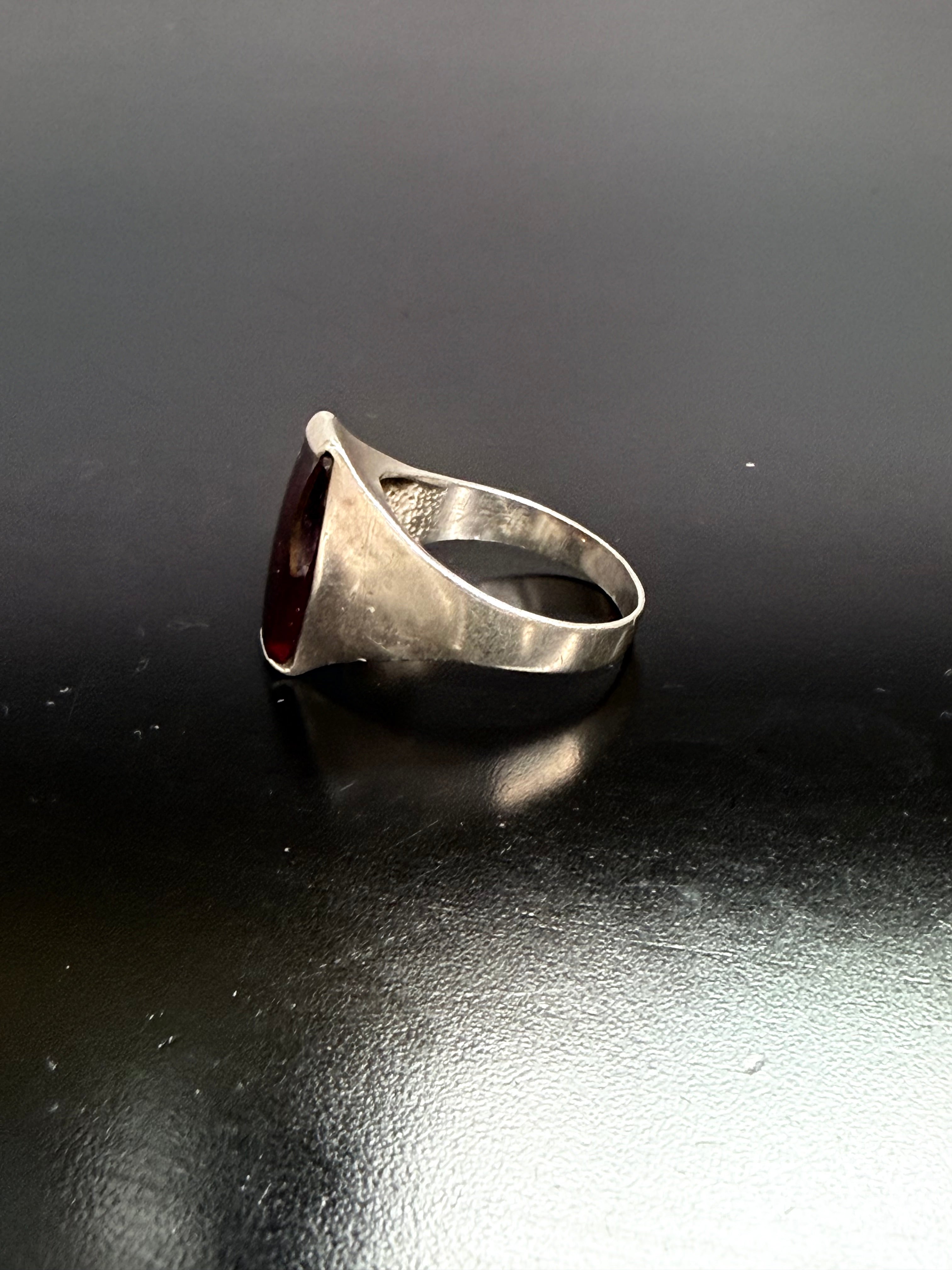 Vintage Modernist Silver & Garnet Ring | Antique & Vintage | Moonee Ponds Antiques | Australia Wide Delivery