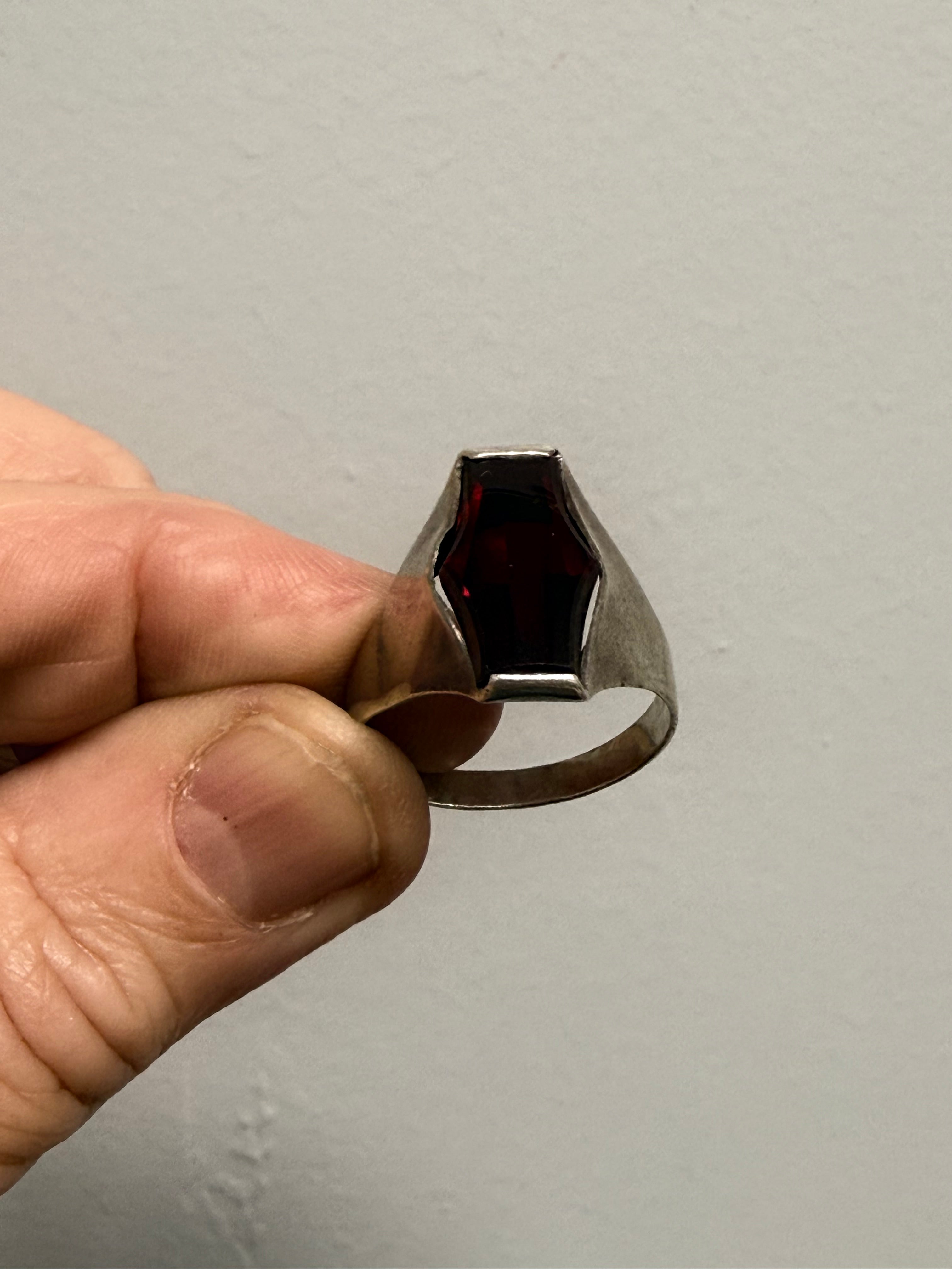 Vintage Modernist Silver & Garnet Ring | Antique & Vintage | Moonee Ponds Antiques | Australia Wide Delivery