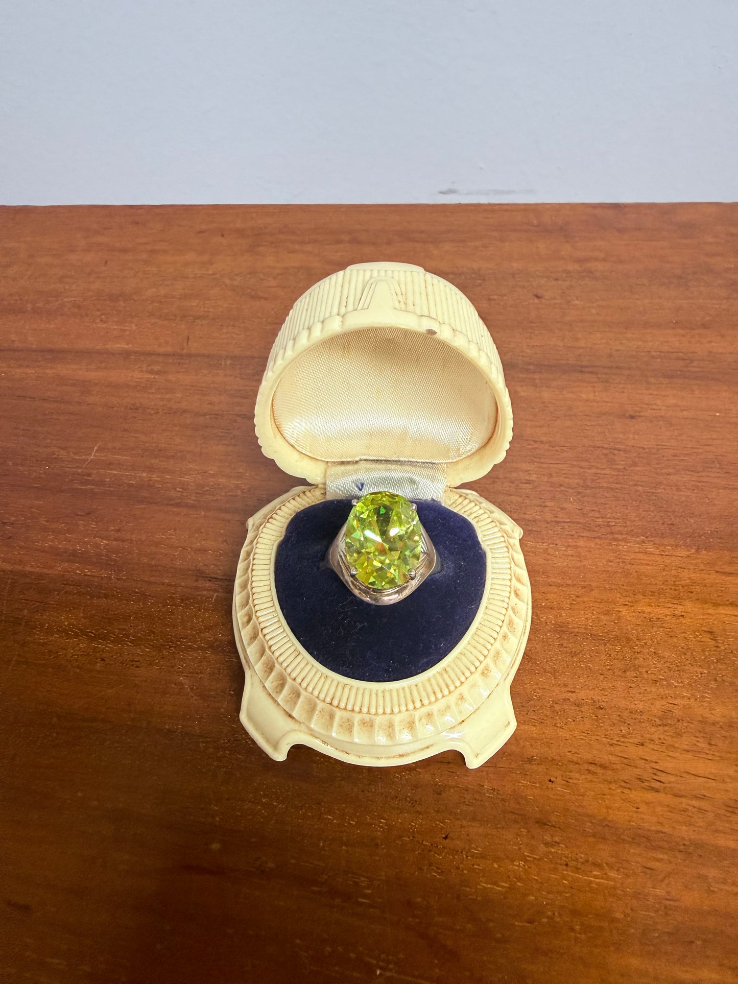 Sterling Silver 925 & Peridot Ring