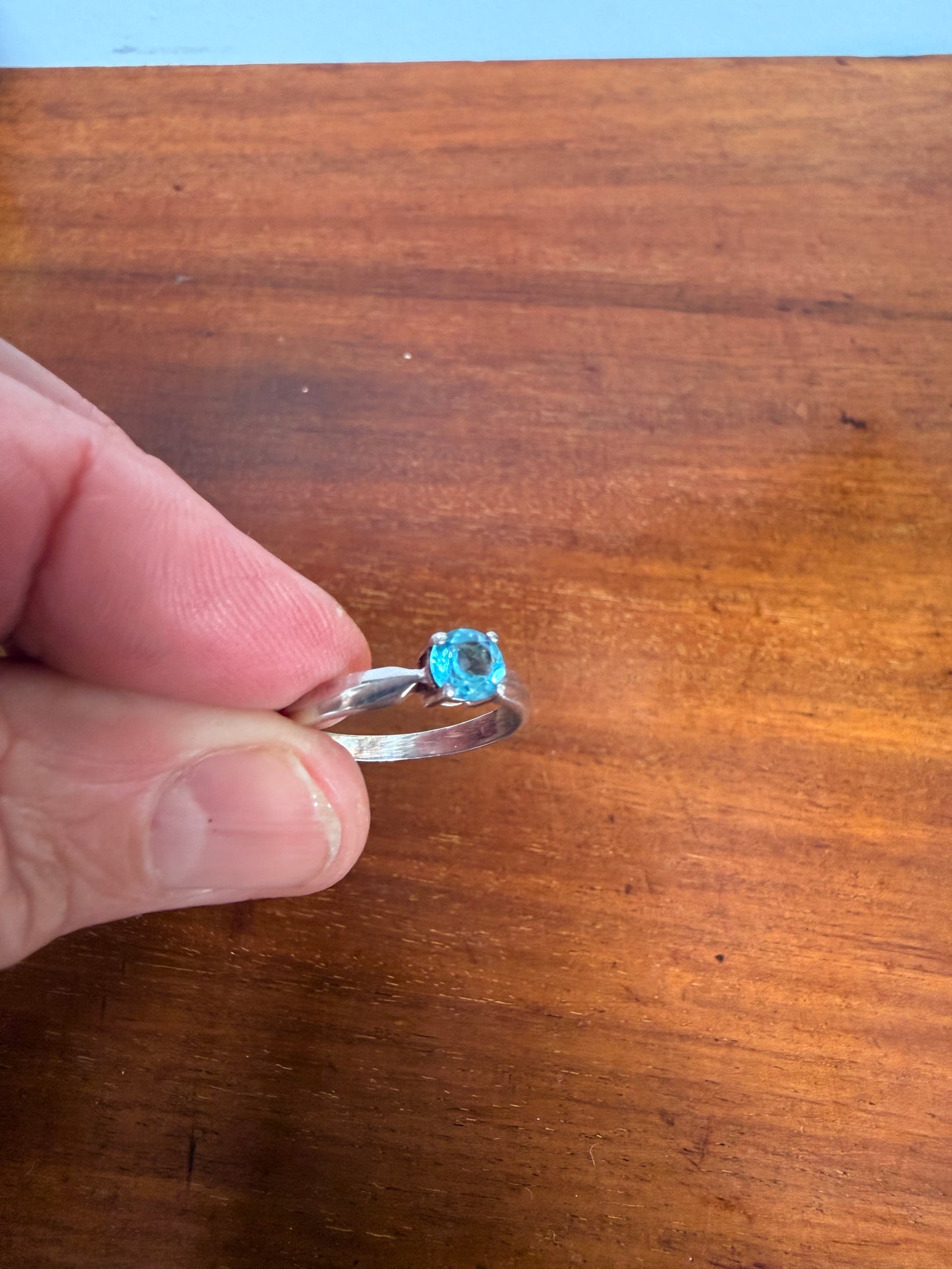 Vintage Silver & Blue Stone Ring