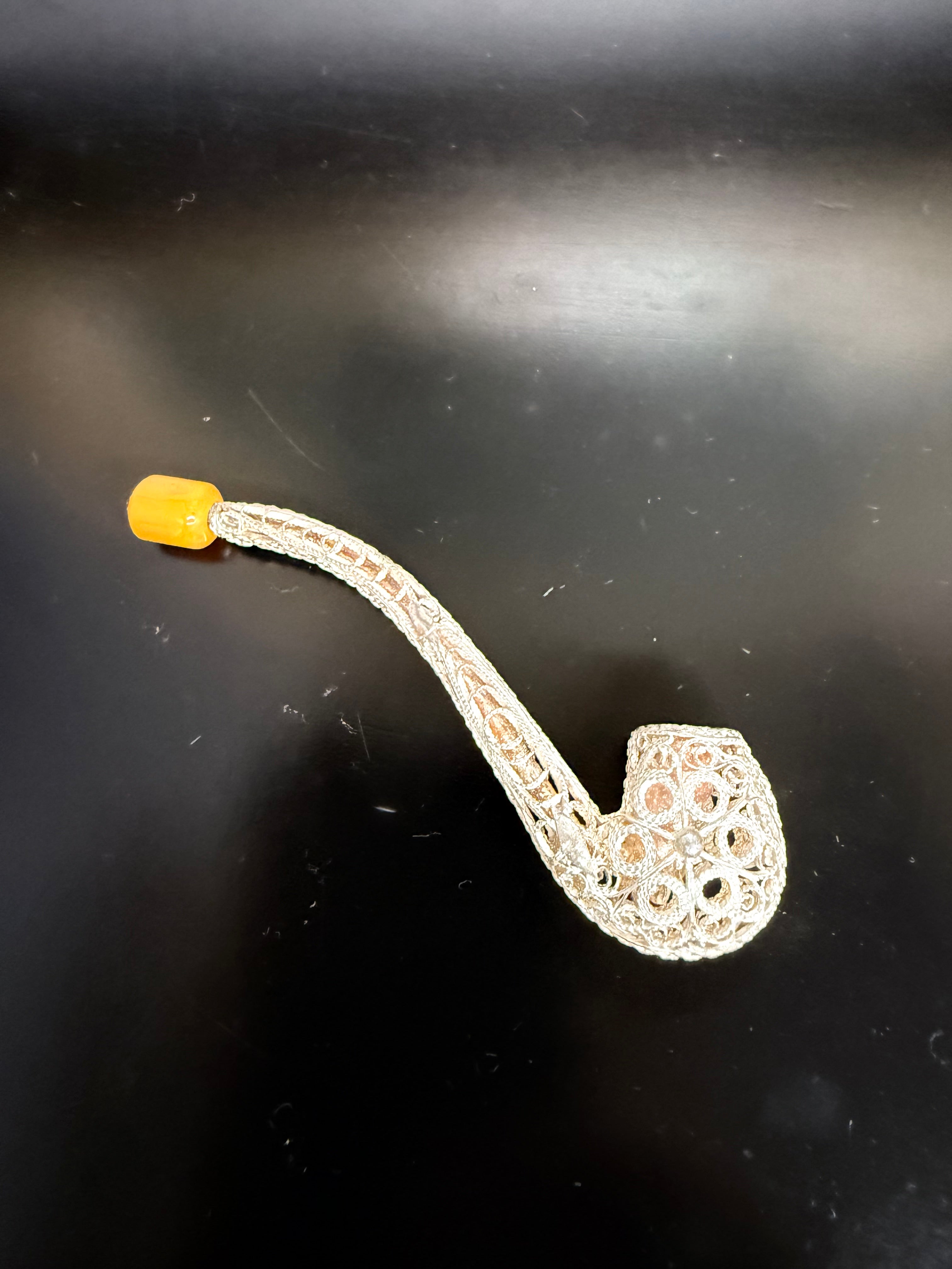 Unusual Silver Filigree Small Smoking Pipe