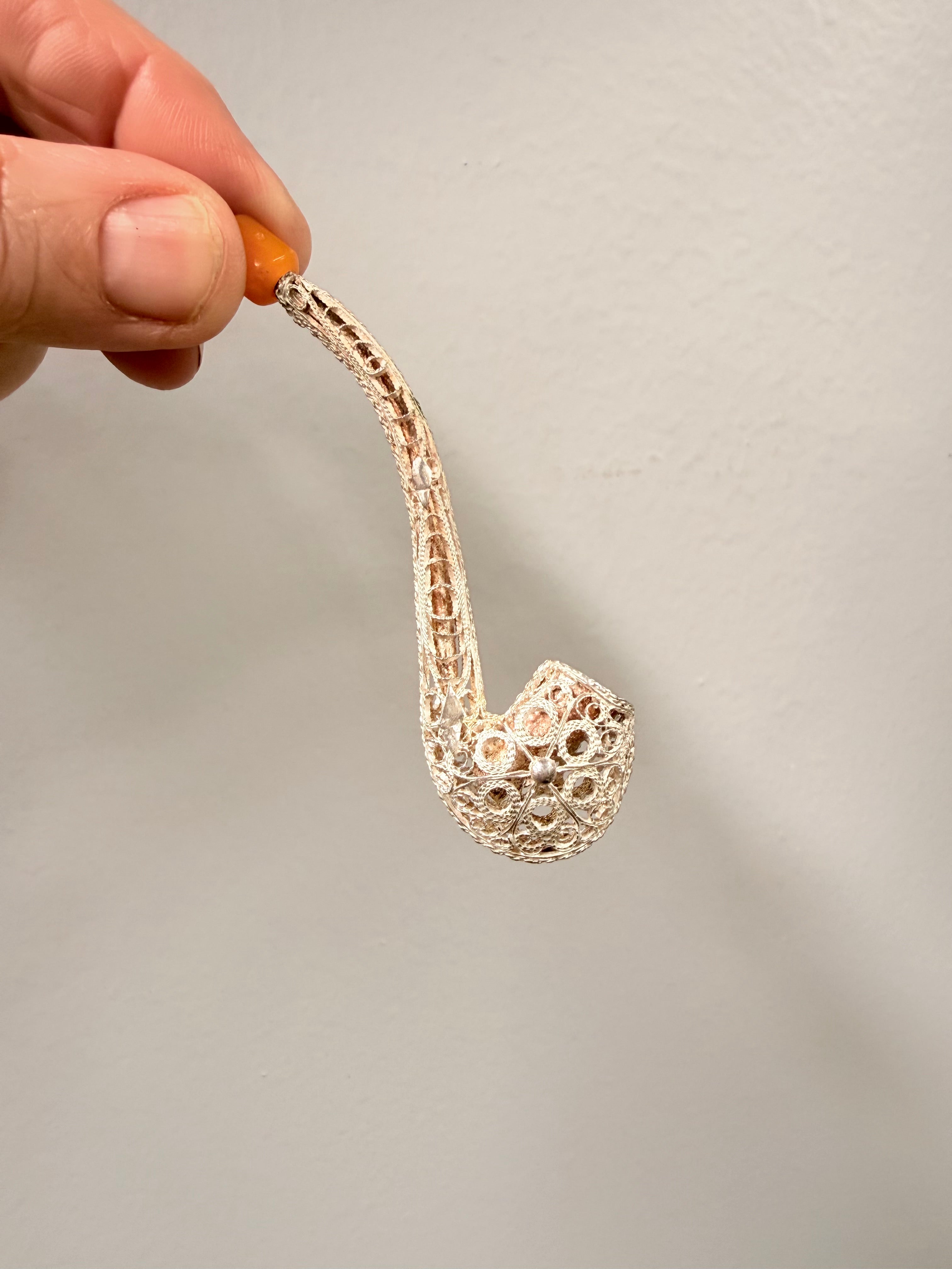 Unusual Silver Filigree Small Smoking Pipe