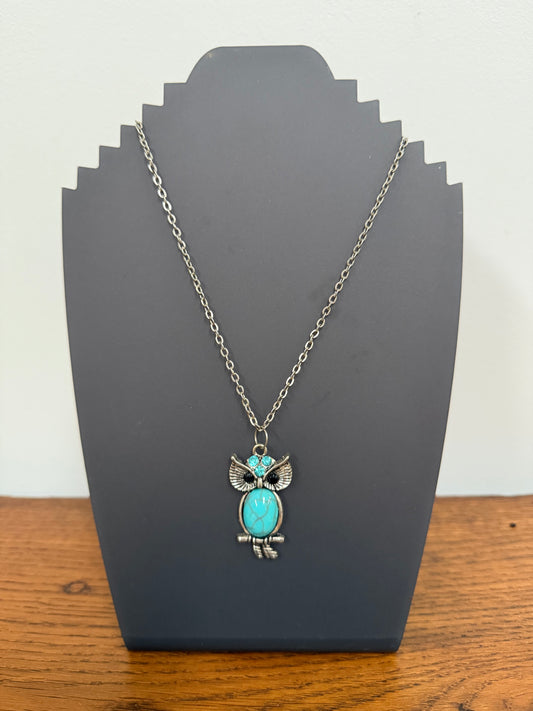 Vintage Owl Pendant & Chain