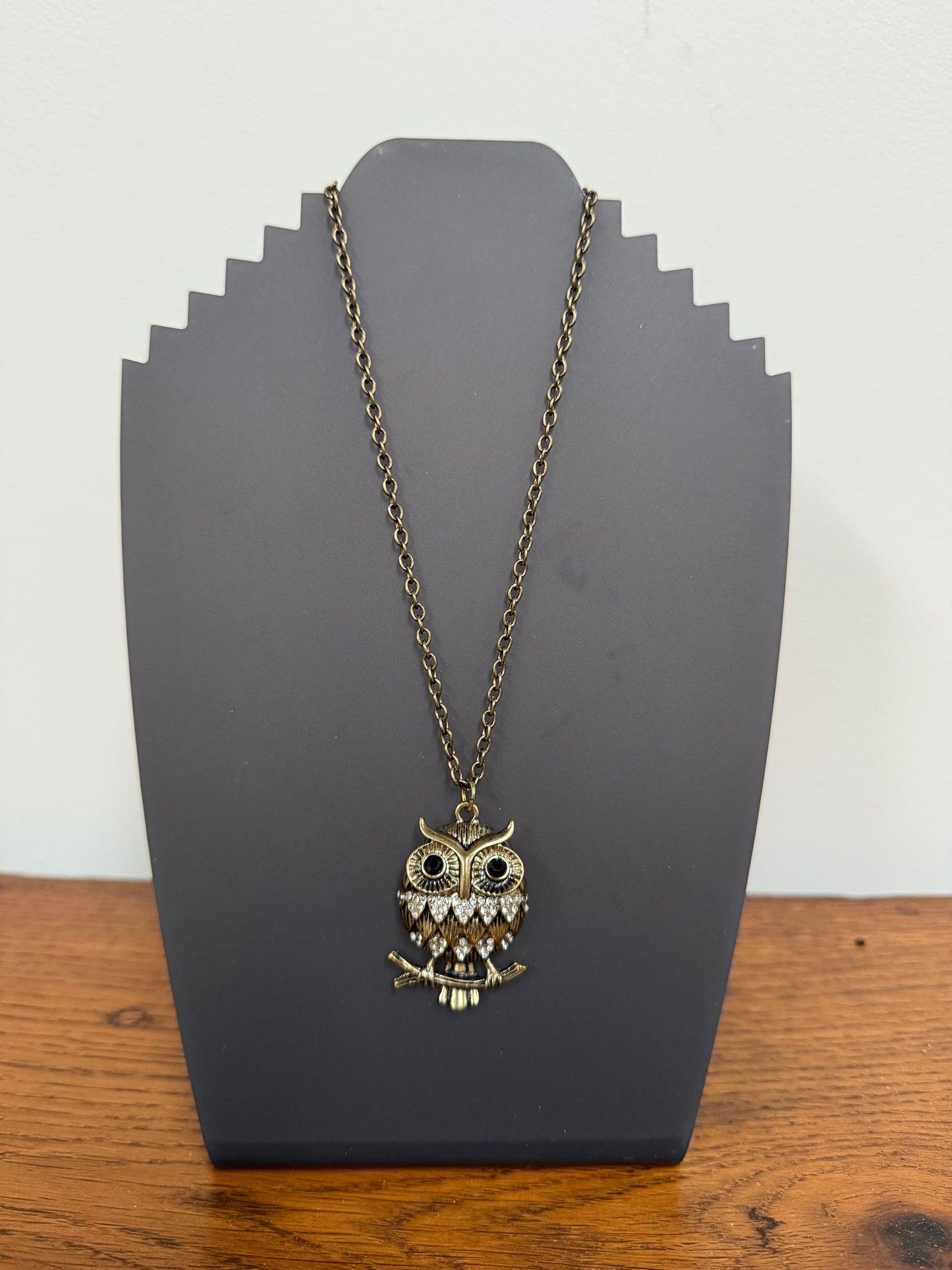 Vintage Gold Coloured Owl Pendant & Chain