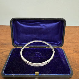 Sterling Silver Articulated Bangle set with crystals