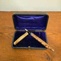Vintage Platignum Bijou Fountain Pen