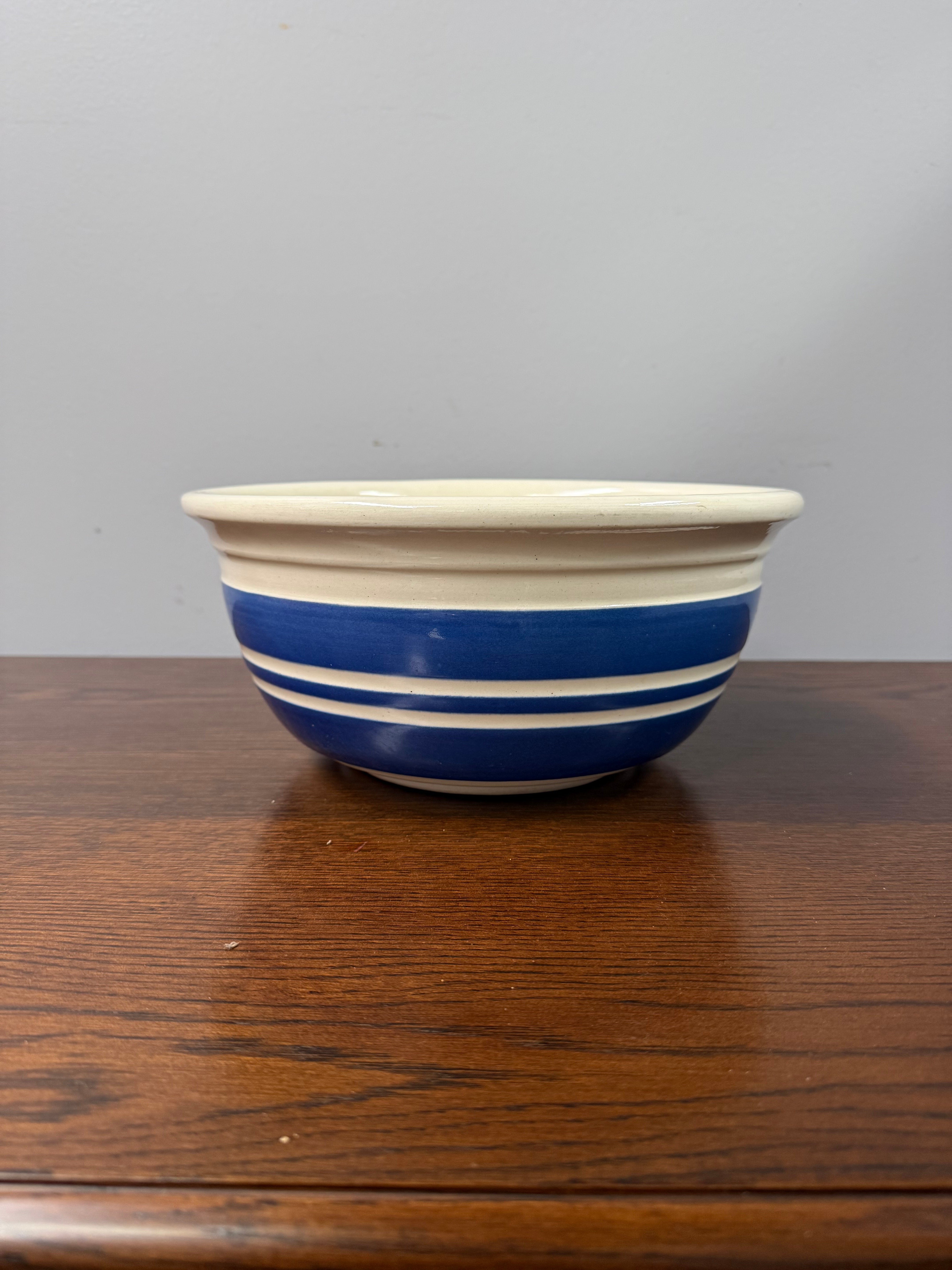 Antique Cornishware Style Mixing Bowl