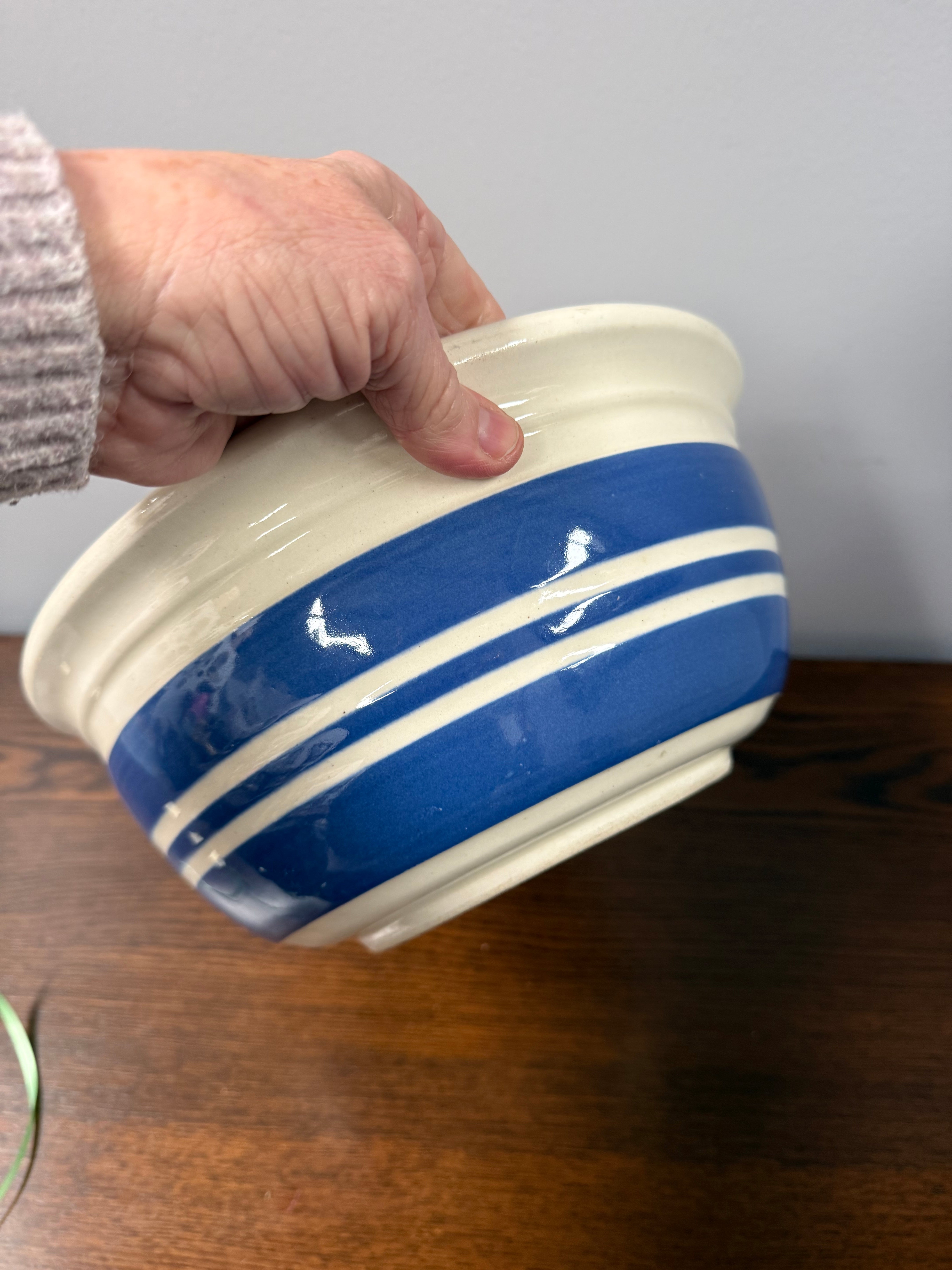 Antique Cornishware Style Mixing Bowl