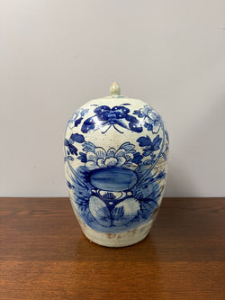 Antique 19th Century Qing Dynasty Ginger Jar