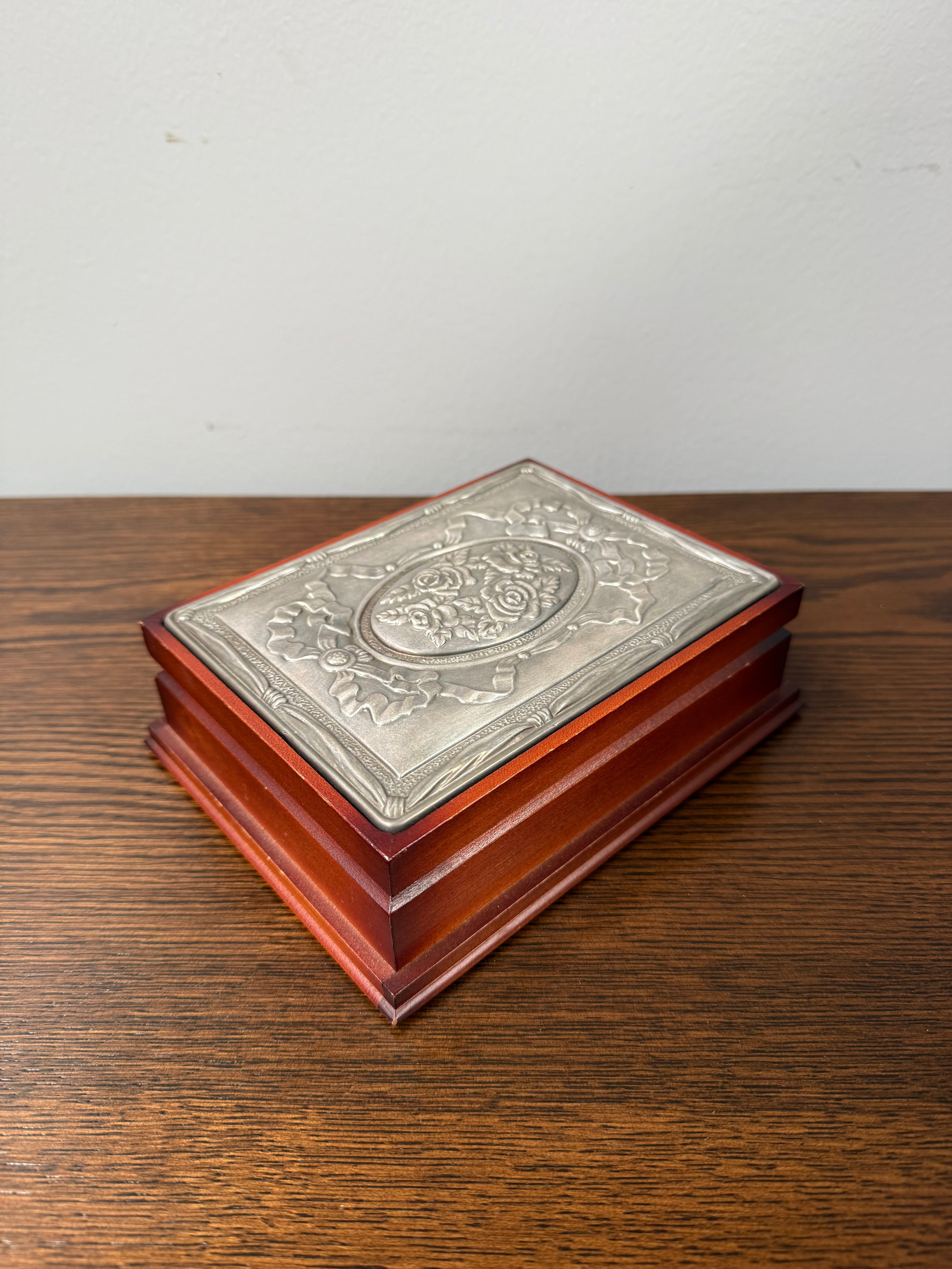 Vintage Silver Plated Embossed Jewellery Box