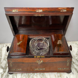 William IV (1835) Rosewood Tea Caddy with MOP Inlay.