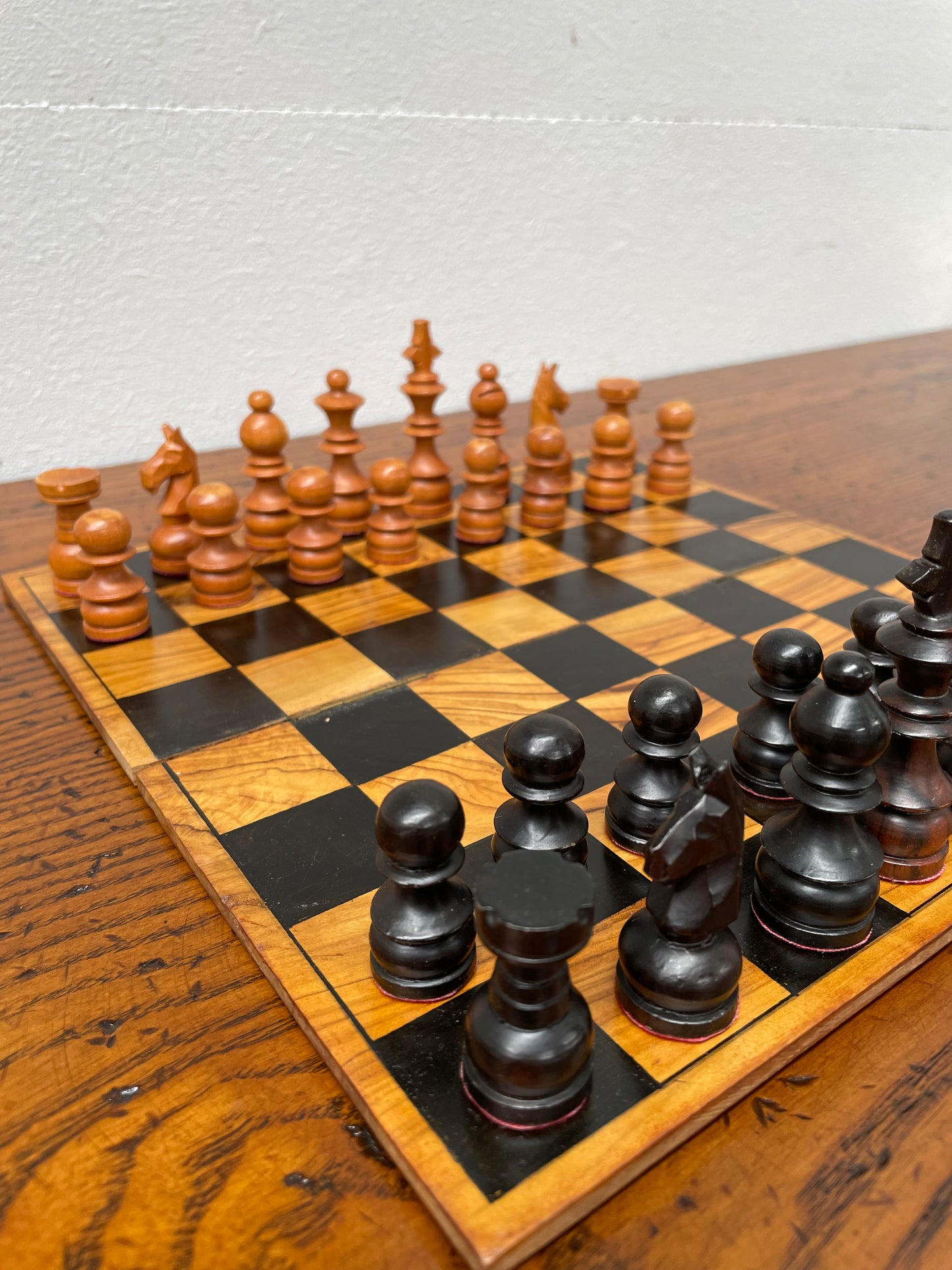 Antique Jerusalem Travelling Chess Box Made from Olive Wood Complete with Board & Pieces