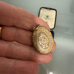 Victorian 9 Carat Gold Mourning Locket