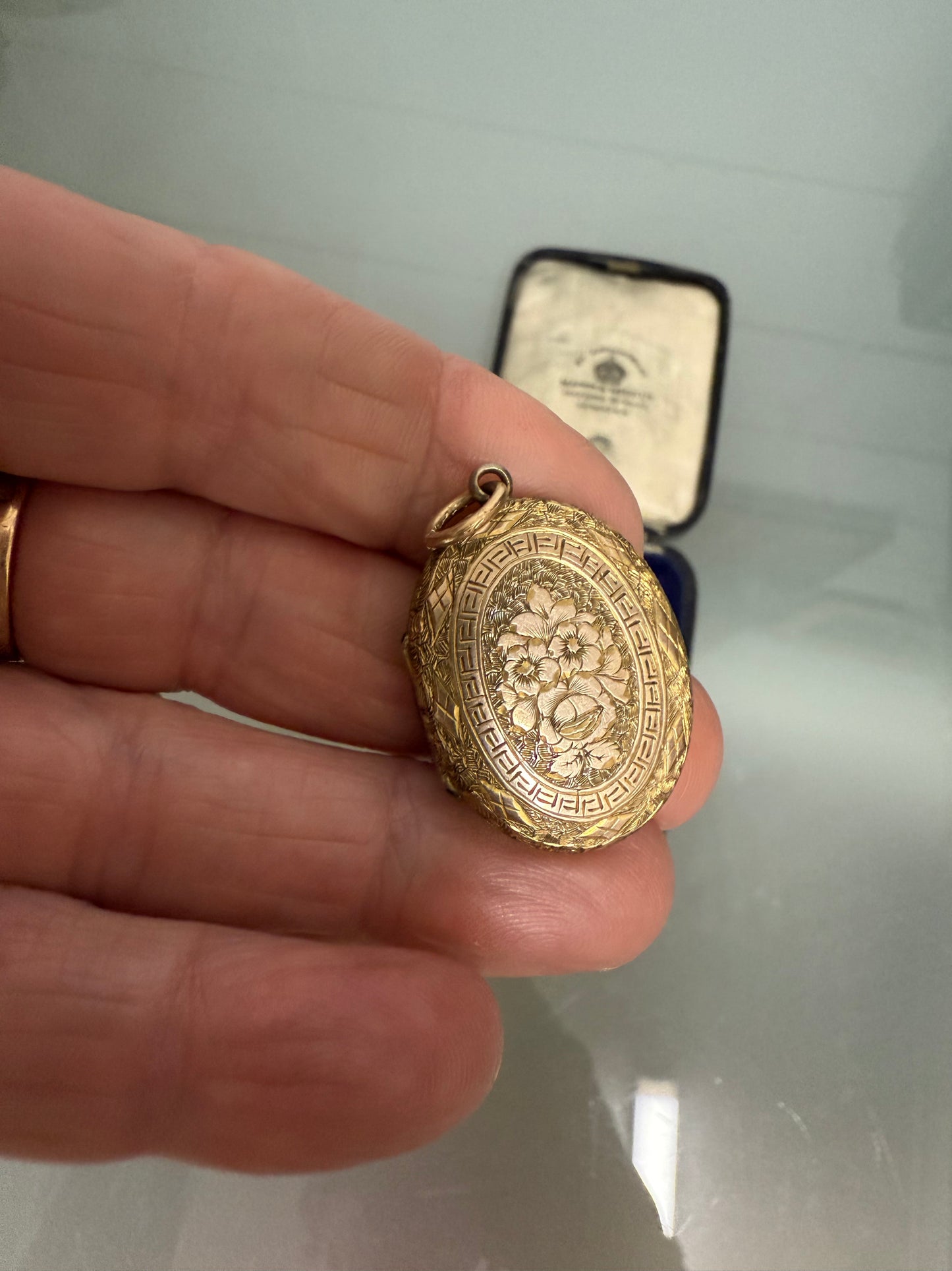 Victorian 9 Carat Gold Mourning Locket