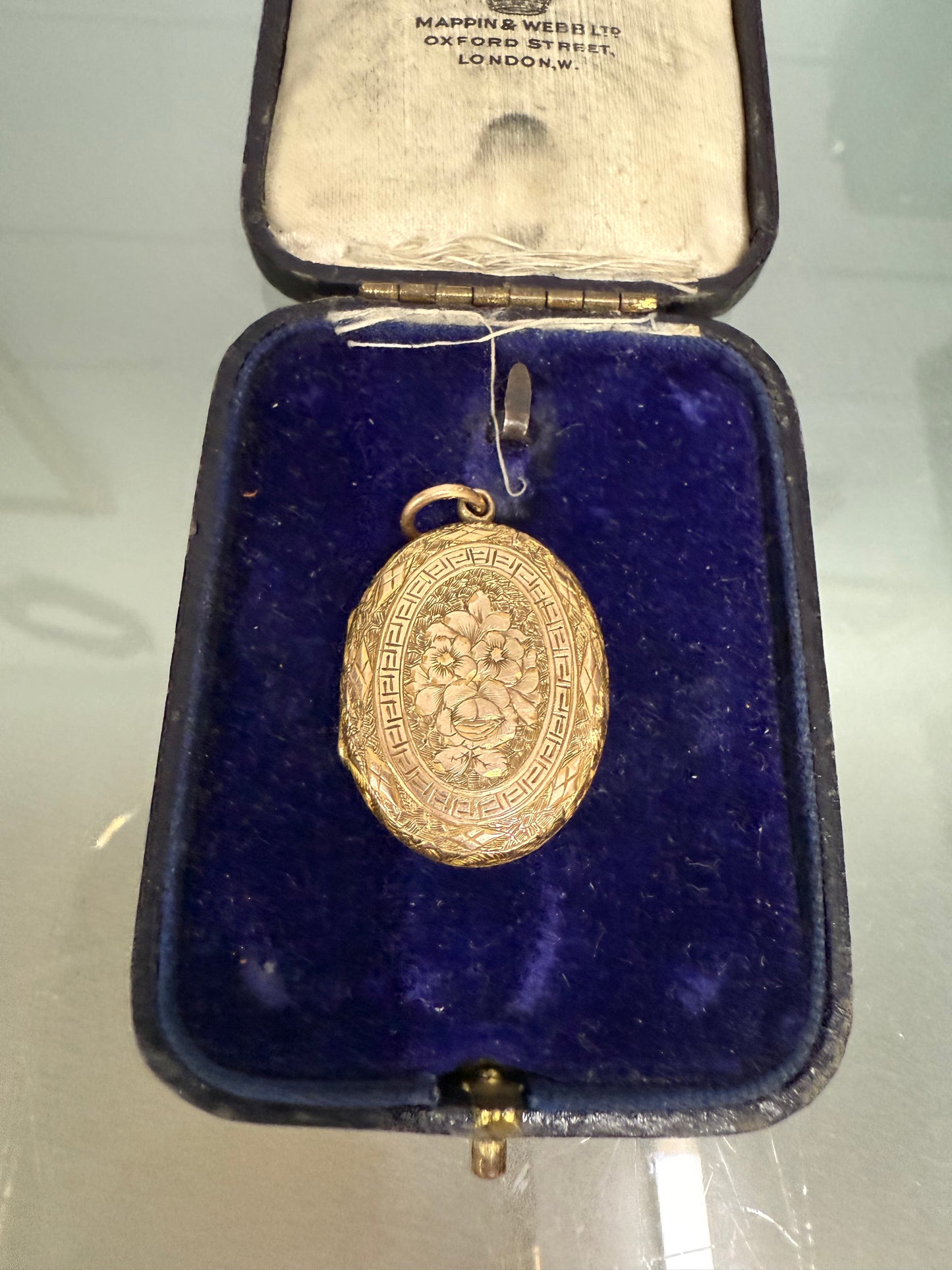 Victorian 9 Carat Gold Mourning Locket