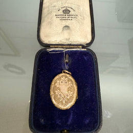 Victorian 9 Carat Gold Mourning Locket