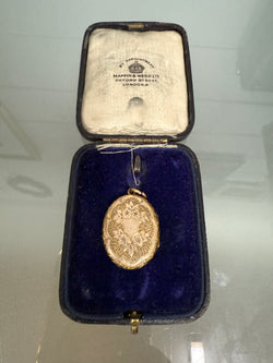 Victorian 9 Carat Gold Mourning Locket | Antique & Vintage | Moonee Ponds Antiques | Australia Wide Delivery