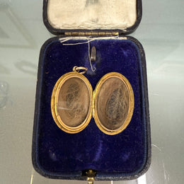 Victorian 9 Carat Gold Mourning Locket