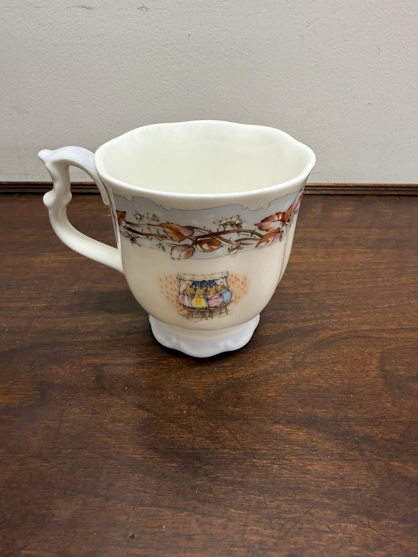 Royal Doulton Brambly Hedge Winter Beaker