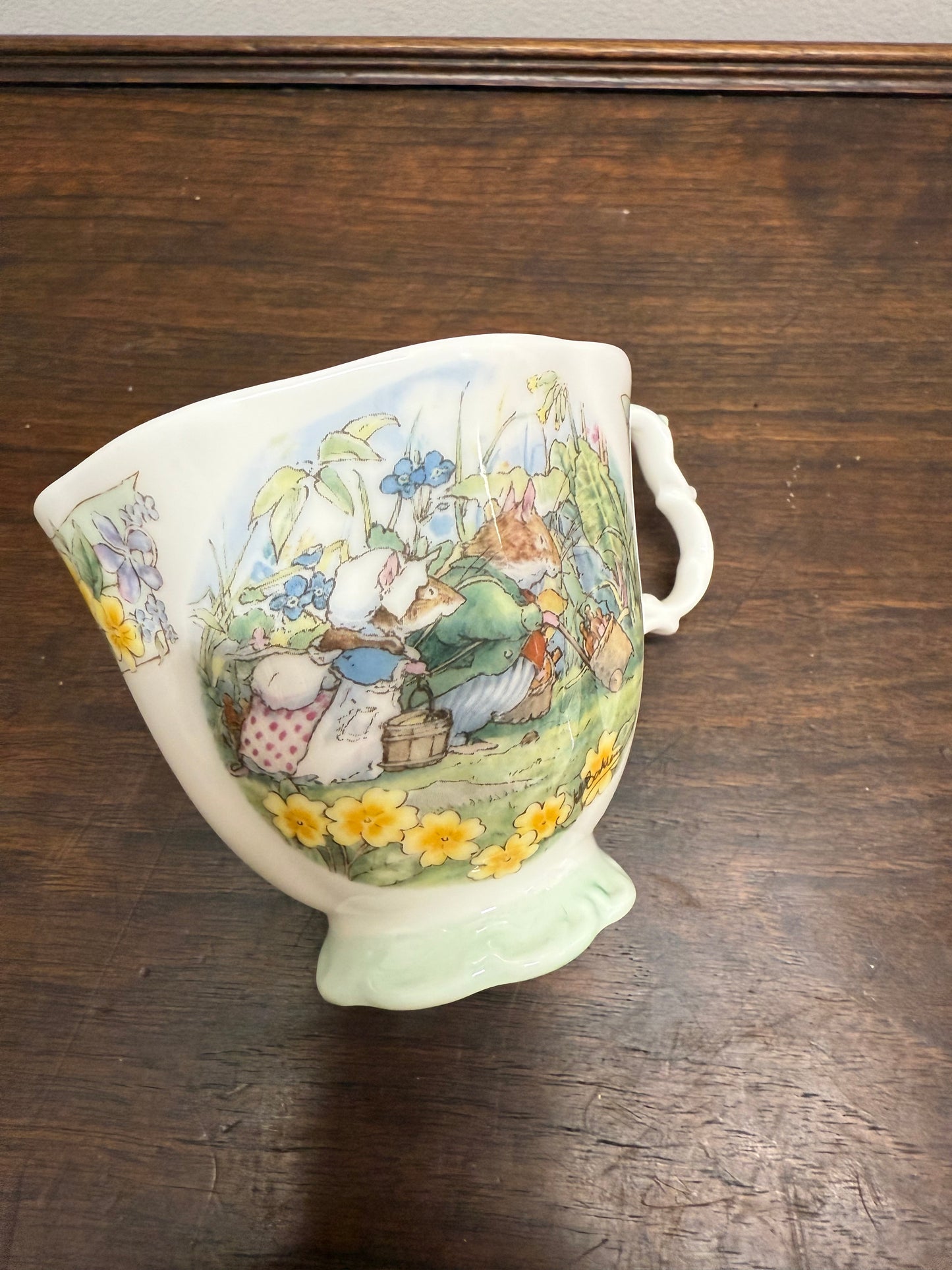 Brambly Hedge Tea Cup & Saucer 'The Outing'