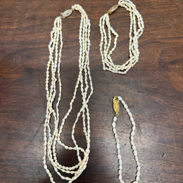 Vintage Set Of Rice Pearls In Original Box