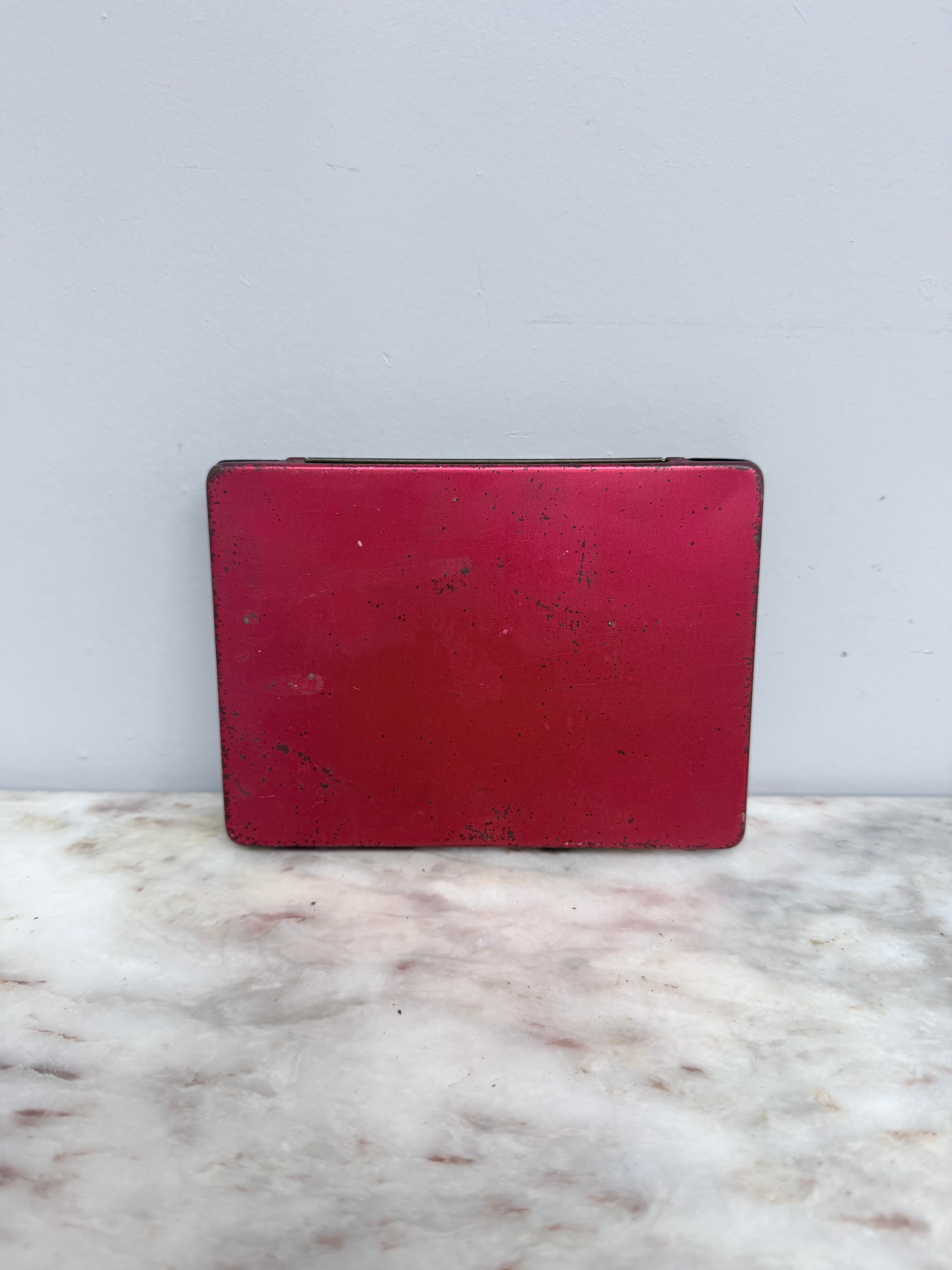 Vintage State Express Cigarette Tin No 333 | Antique & Vintage | Moonee Ponds Antiques | Australia Wide Delivery