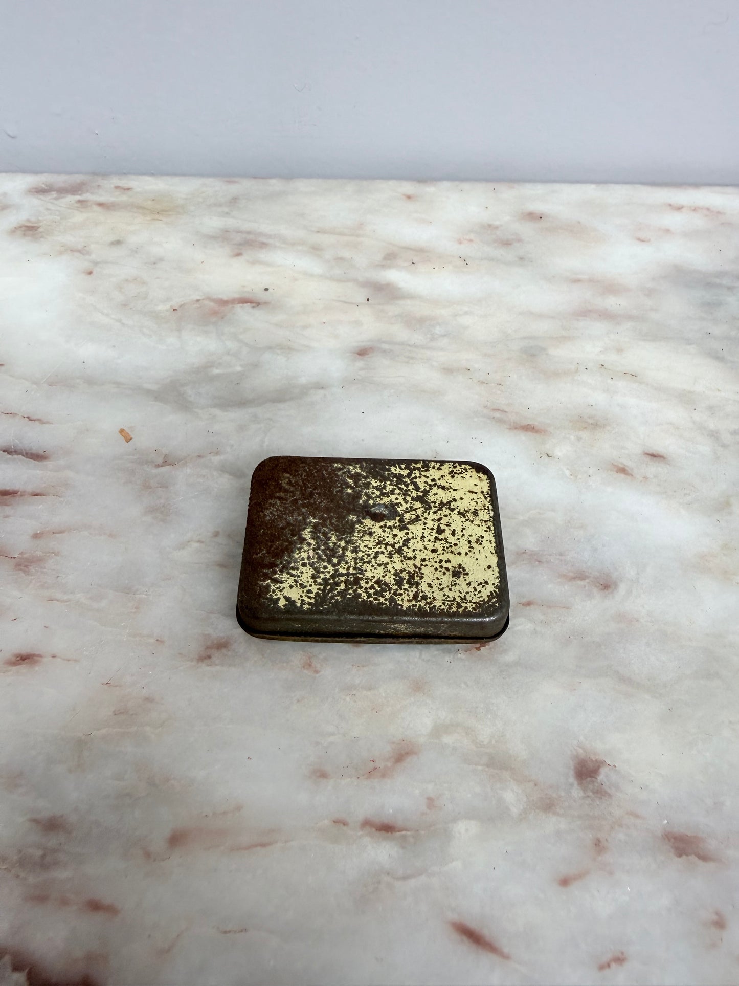 Vintage "Columbia Talkie" Needles Tin & Needles