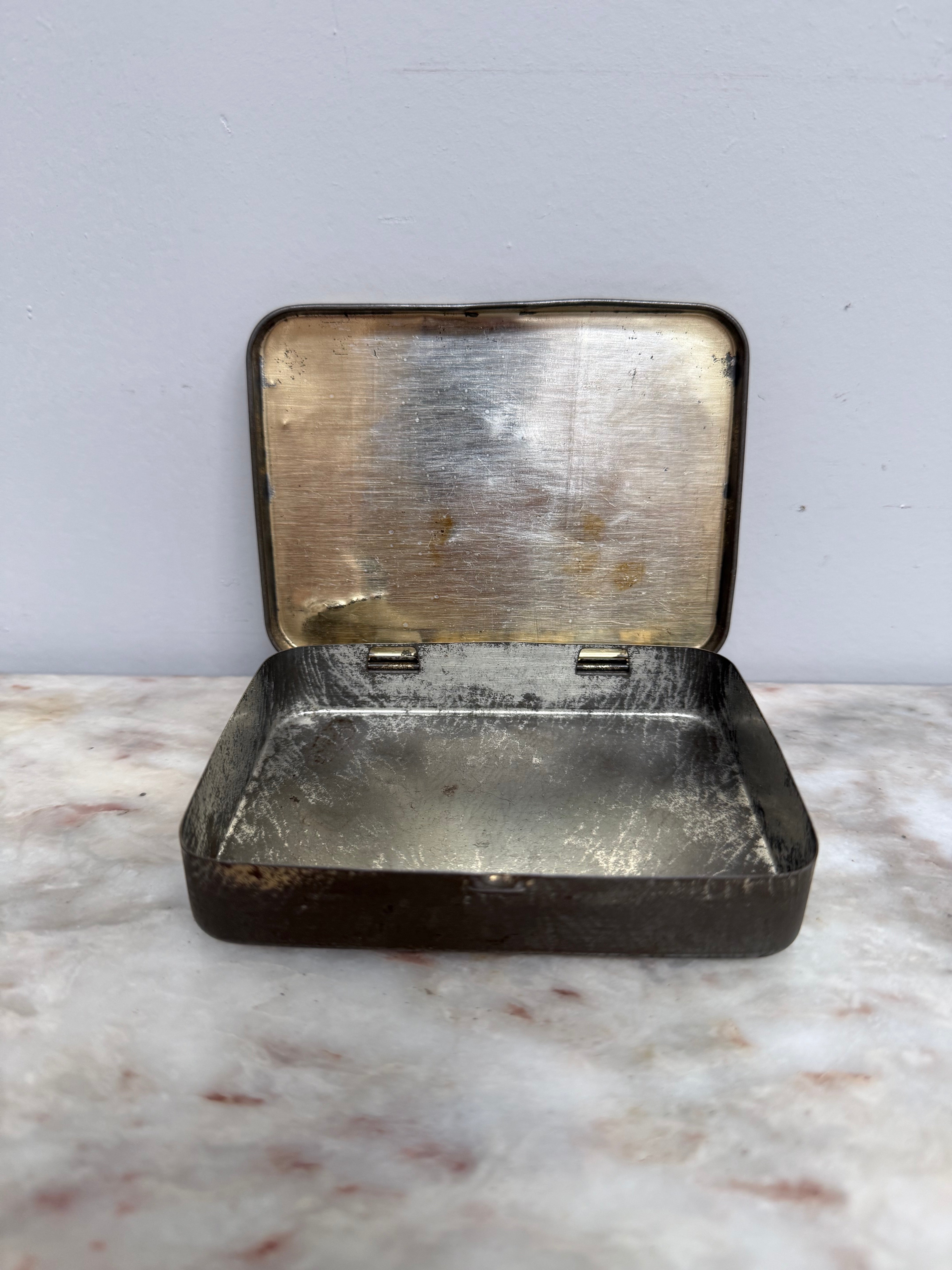 Vintage 'Pelham' Tobacco Tin