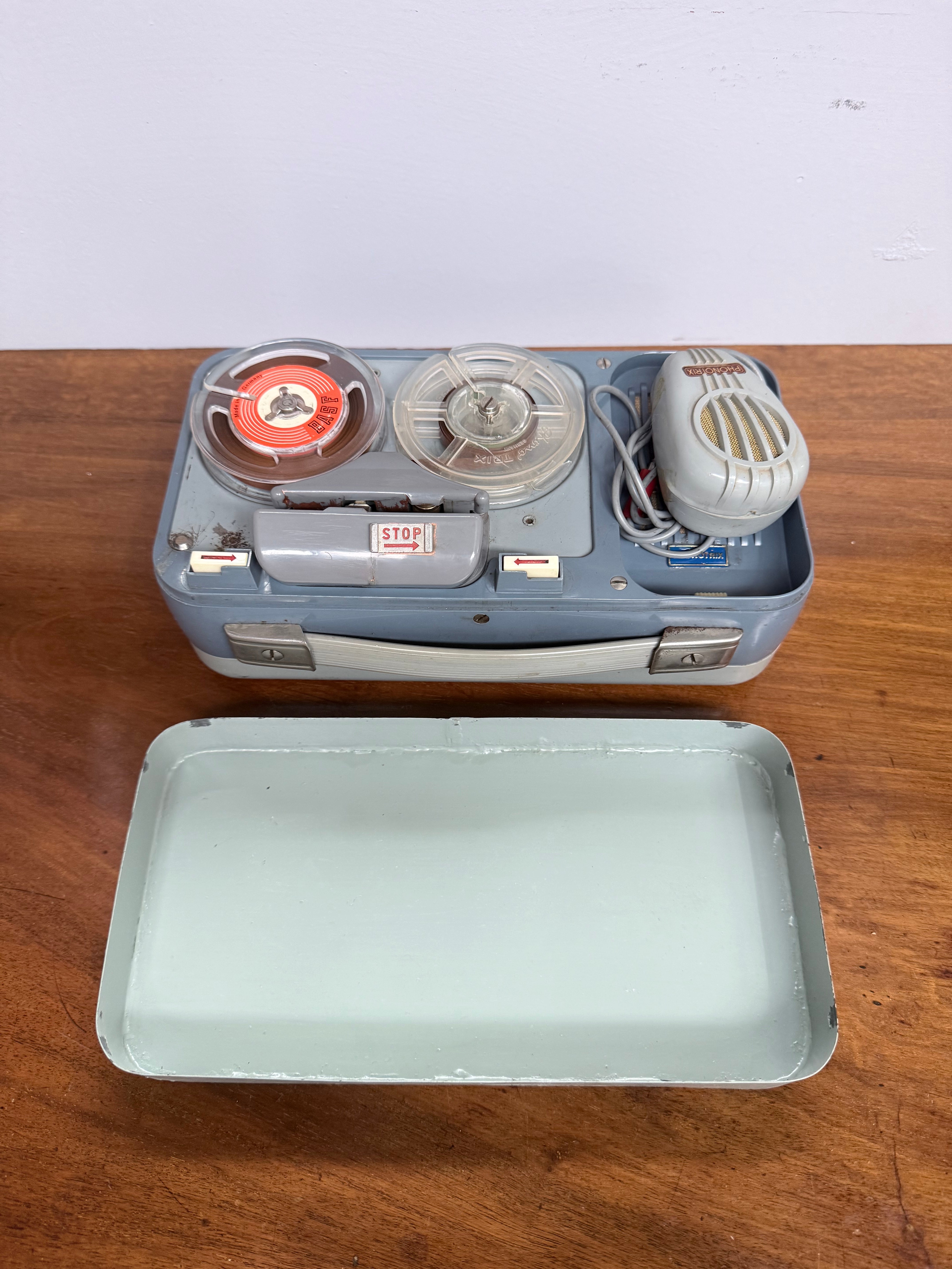 Vintage Phono Trix Transistor Battery Reel to Reel Tape Recorder