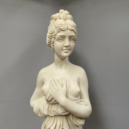 Classical Greek/Roman Female Statuette