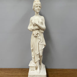 Classical Greek/Roman Female Statuette