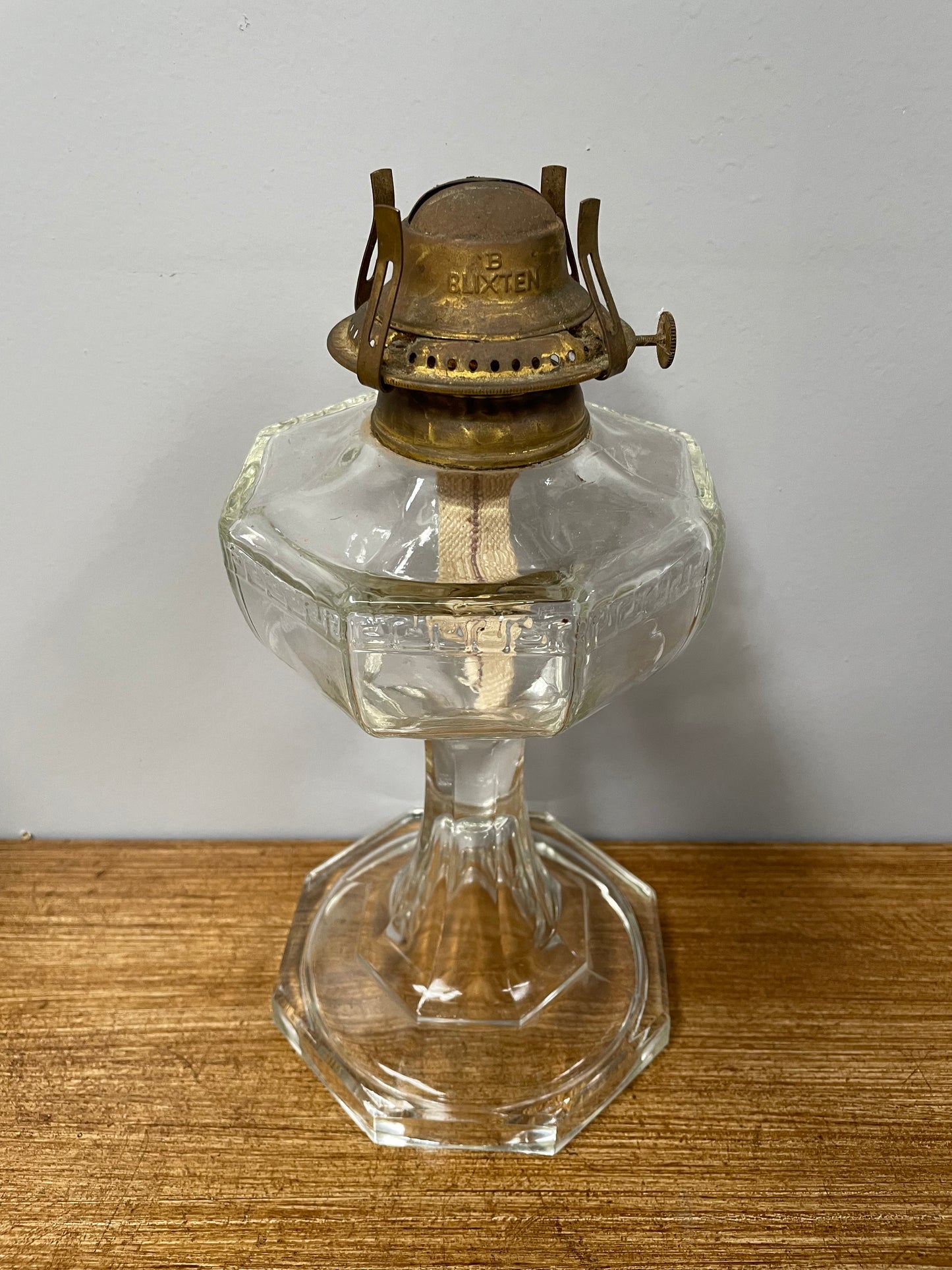 Edwardian Glass Kero Lamp