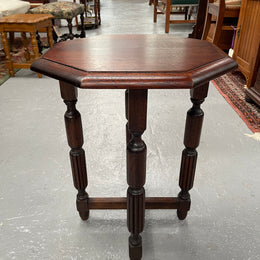 Nicely carved hardwood occasional table. Sourced locally and in good original condition. Please see photos as they form part of the description and condition.