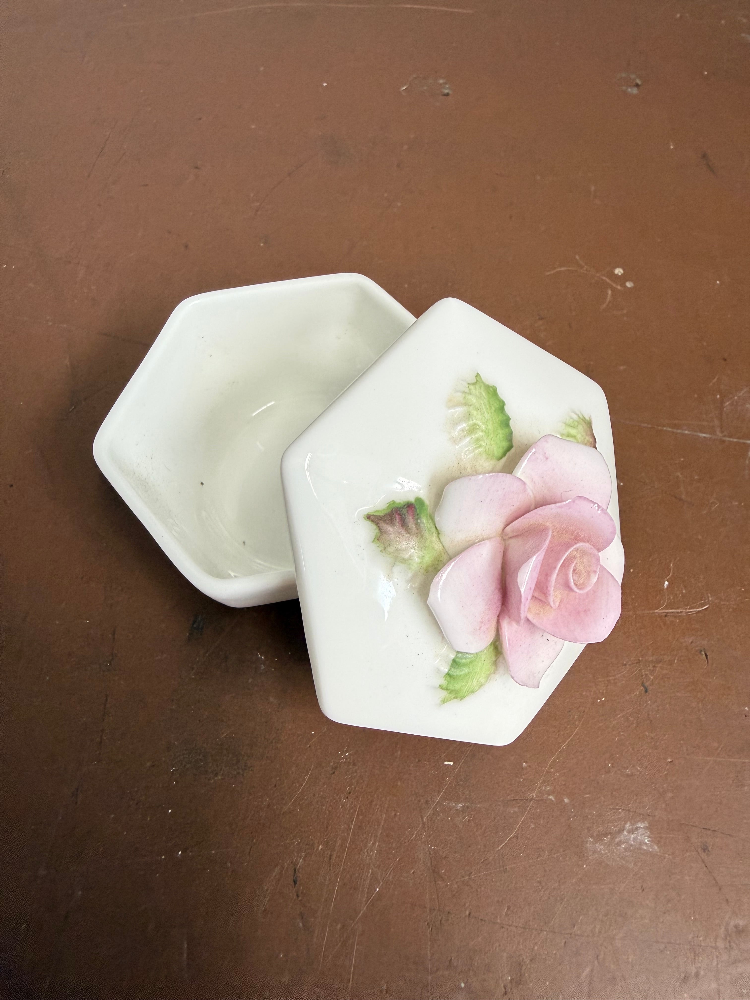 Vintage Coalport Trinket Box C1980's