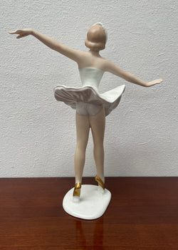 Vintage Wallendorf Standing Ballerina | Antique & Vintage | Moonee Ponds Antiques | Australia Wide Delivery