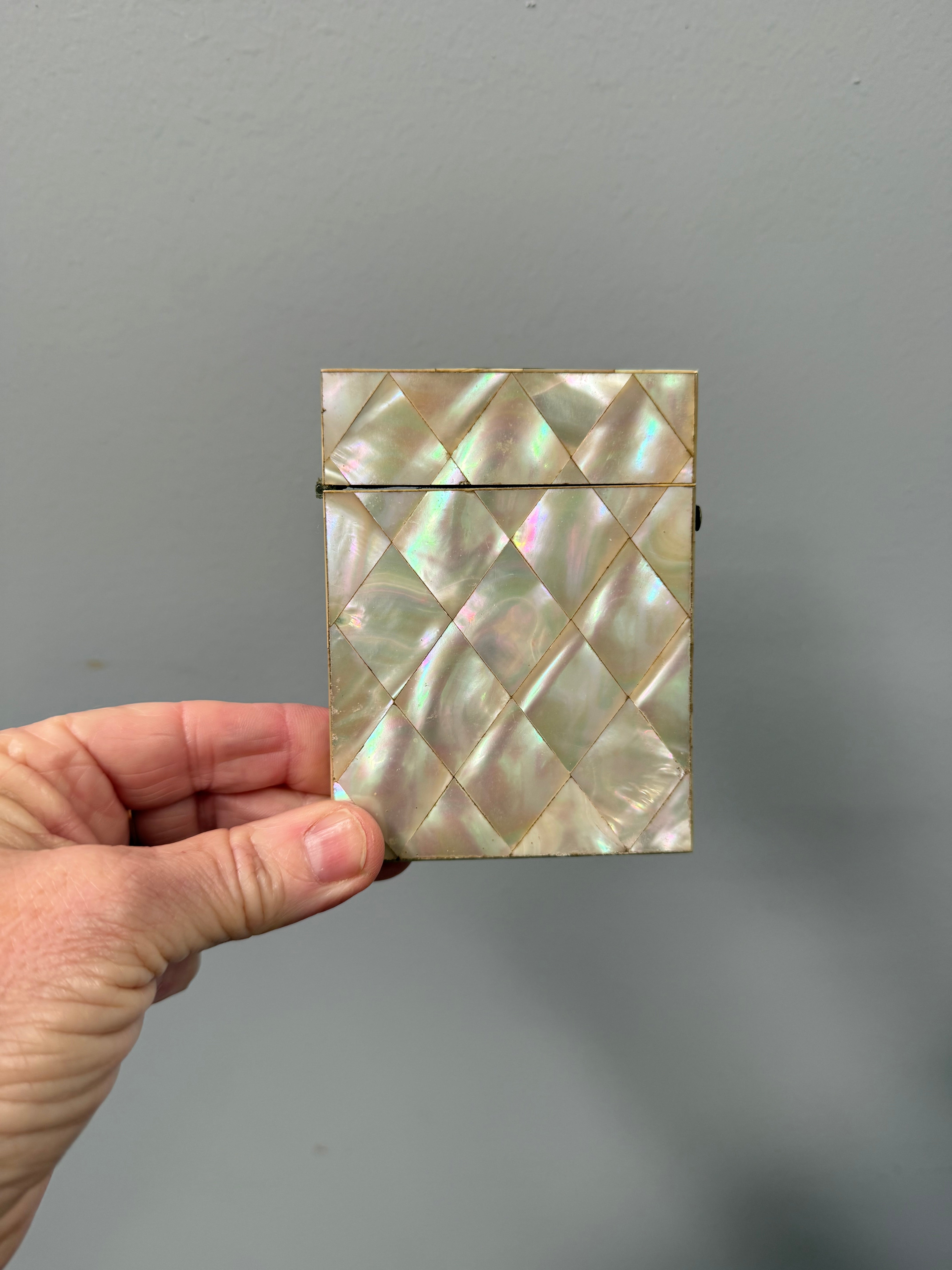 Victorian Mother Of Pearl Visiting Card Case.
