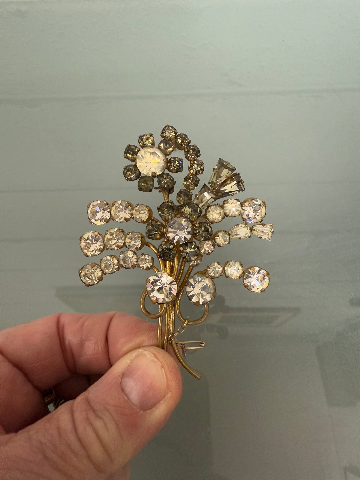 Vintage Sparkling Rhinestone Brooch