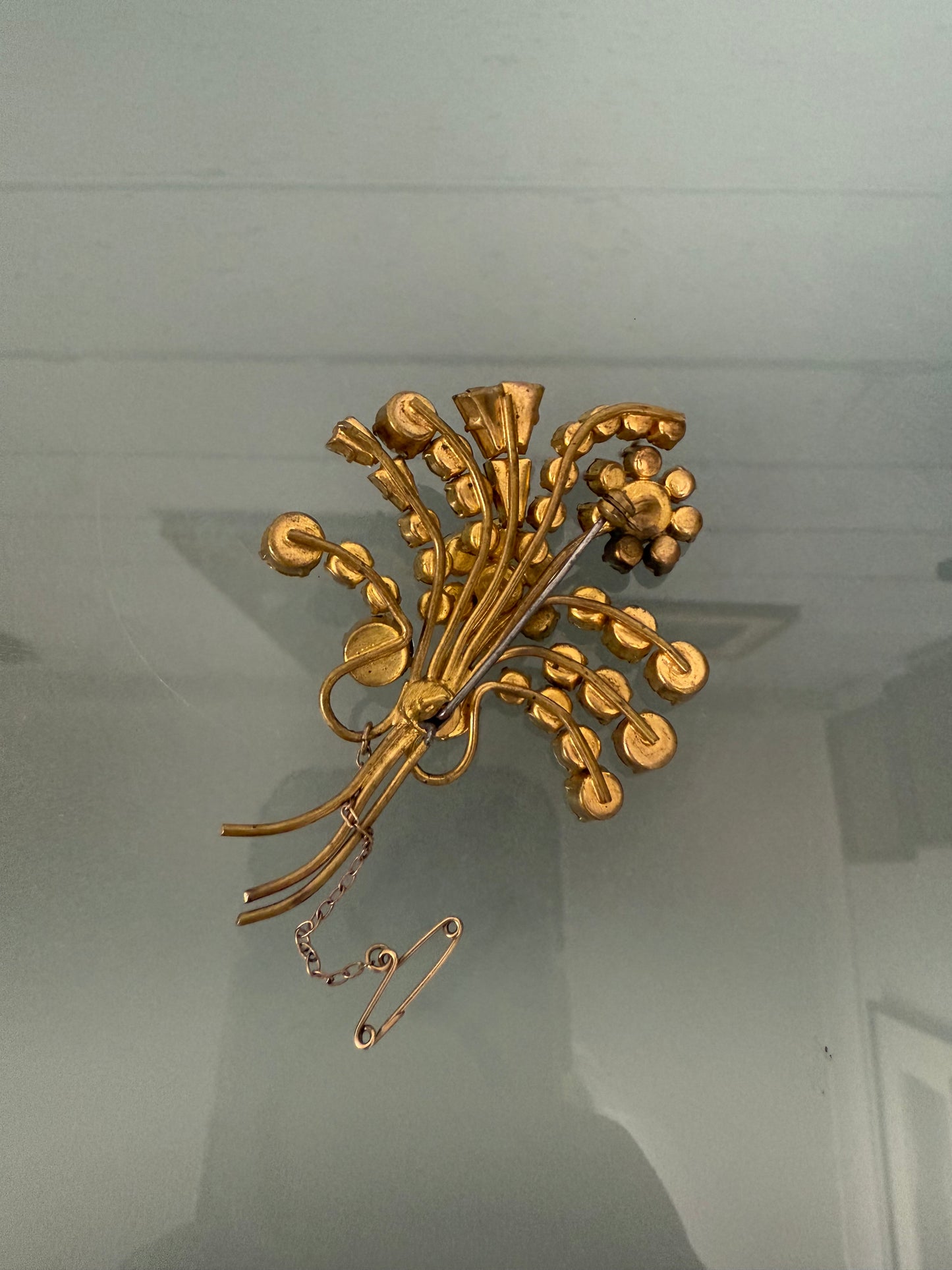 Vintage Sparkling Rhinestone Brooch