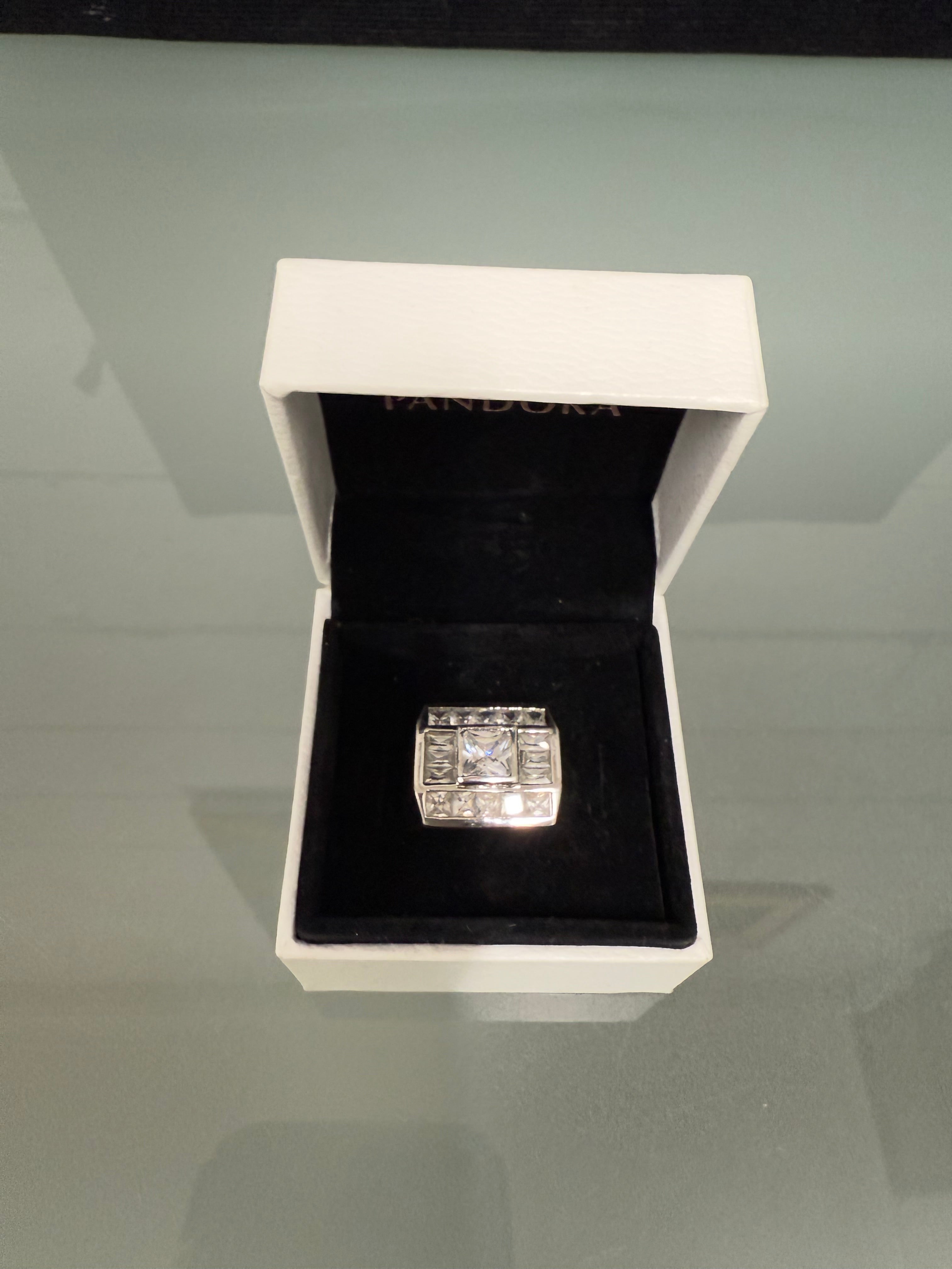 Impressive Vintage Silver (925) & White Stone Ring | Antique & Vintage | Moonee Ponds Antiques | Australia Wide Delivery