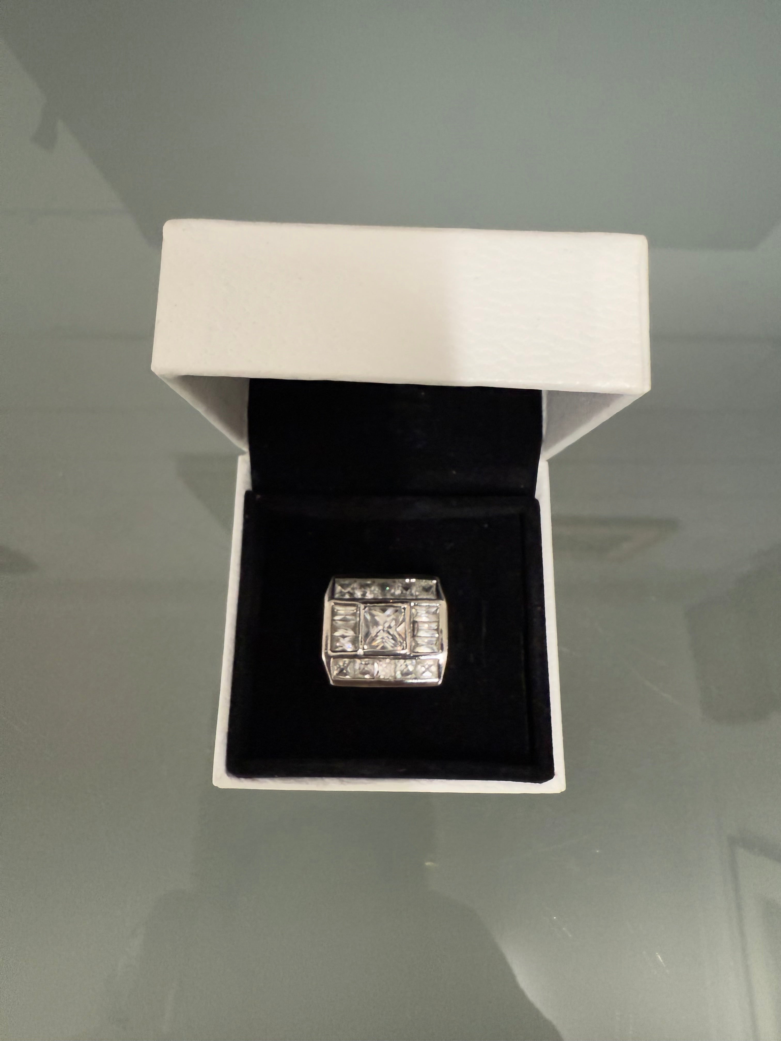 Impressive Vintage Silver (925) & White Stone Ring | Antique & Vintage | Moonee Ponds Antiques | Australia Wide Delivery