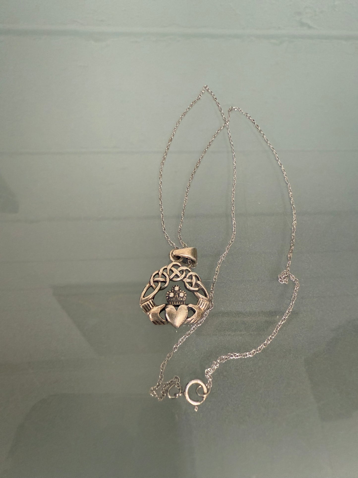 Vintage Sterling Silver Claddagh Style Pendant & Chain