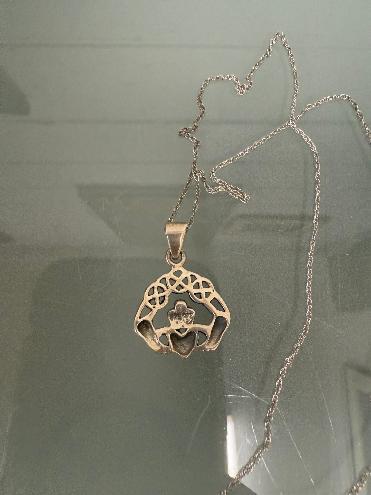 Vintage Sterling Silver Claddagh Style Pendant & Chain