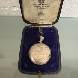 Vintage Siam Sterling Silver Locket