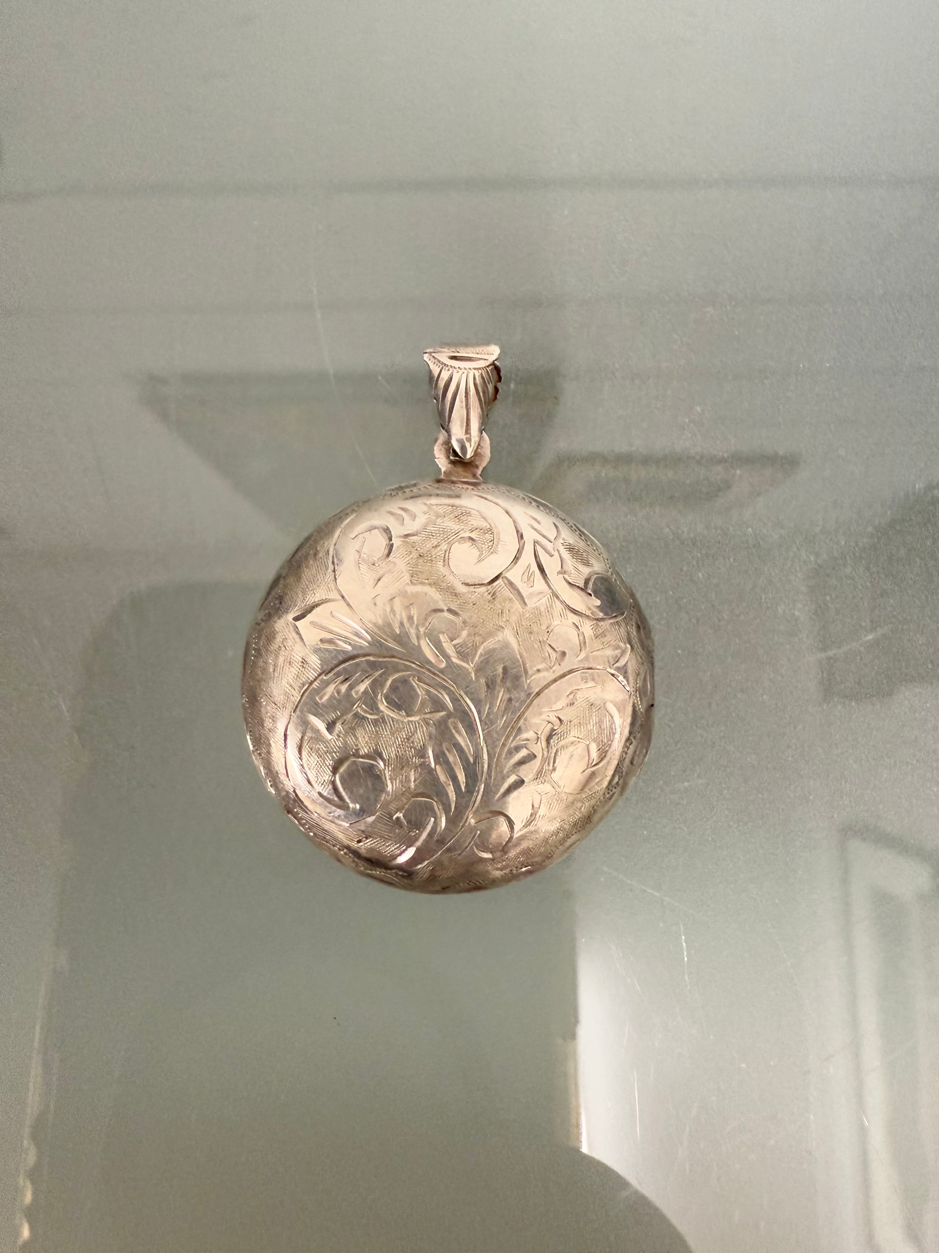 Vintage Siam Sterling Silver Locket | Antique & Vintage | Moonee Ponds Antiques | Australia Wide Delivery