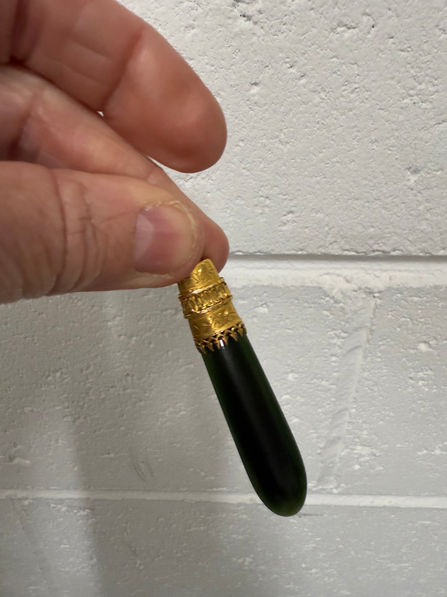 Victorian 9 Carat Gold & Black Agate Banner Pendant