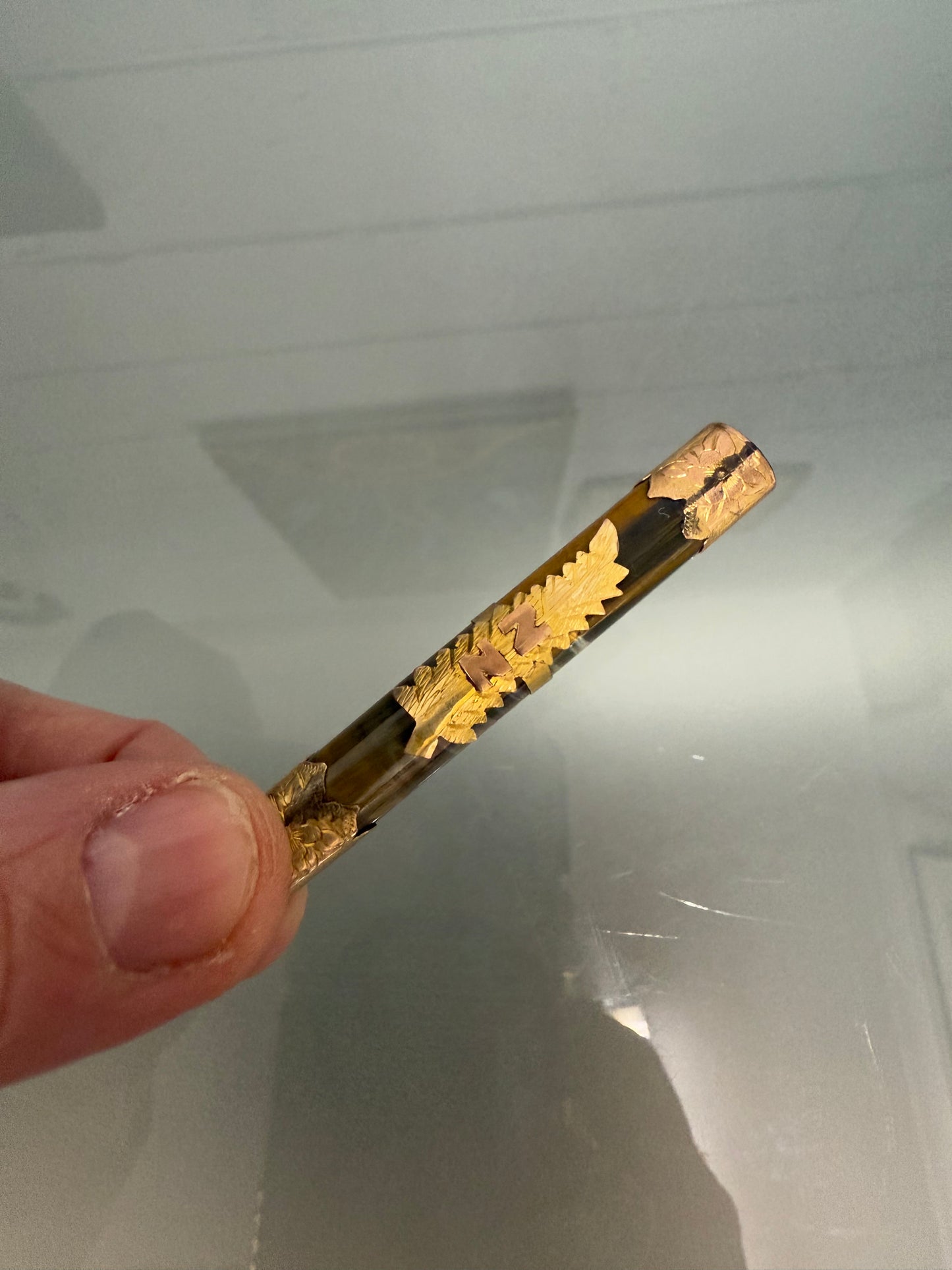 Edwardian New Zealand Tiger Eye & 9ct Gold brooch