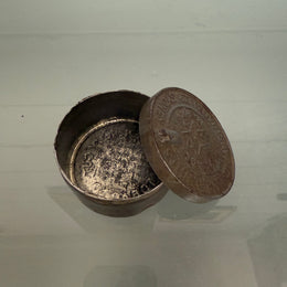 Vintage W H & H O Wills Navy Cut Tobacco Tin