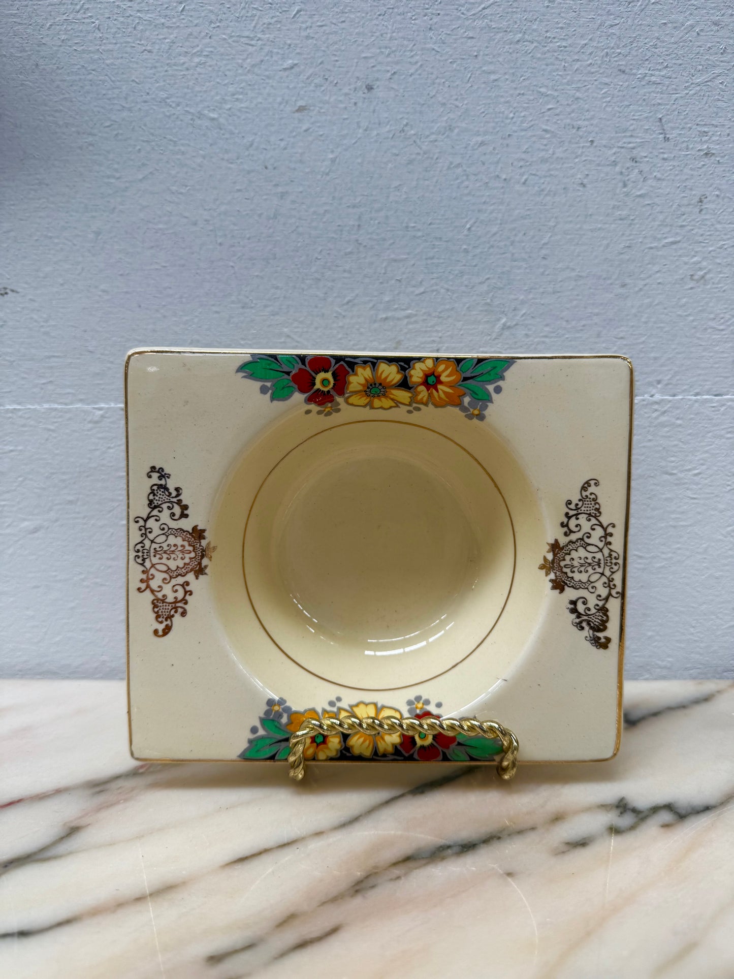 Clarice Cliff Design Signed Biarritz Bowl