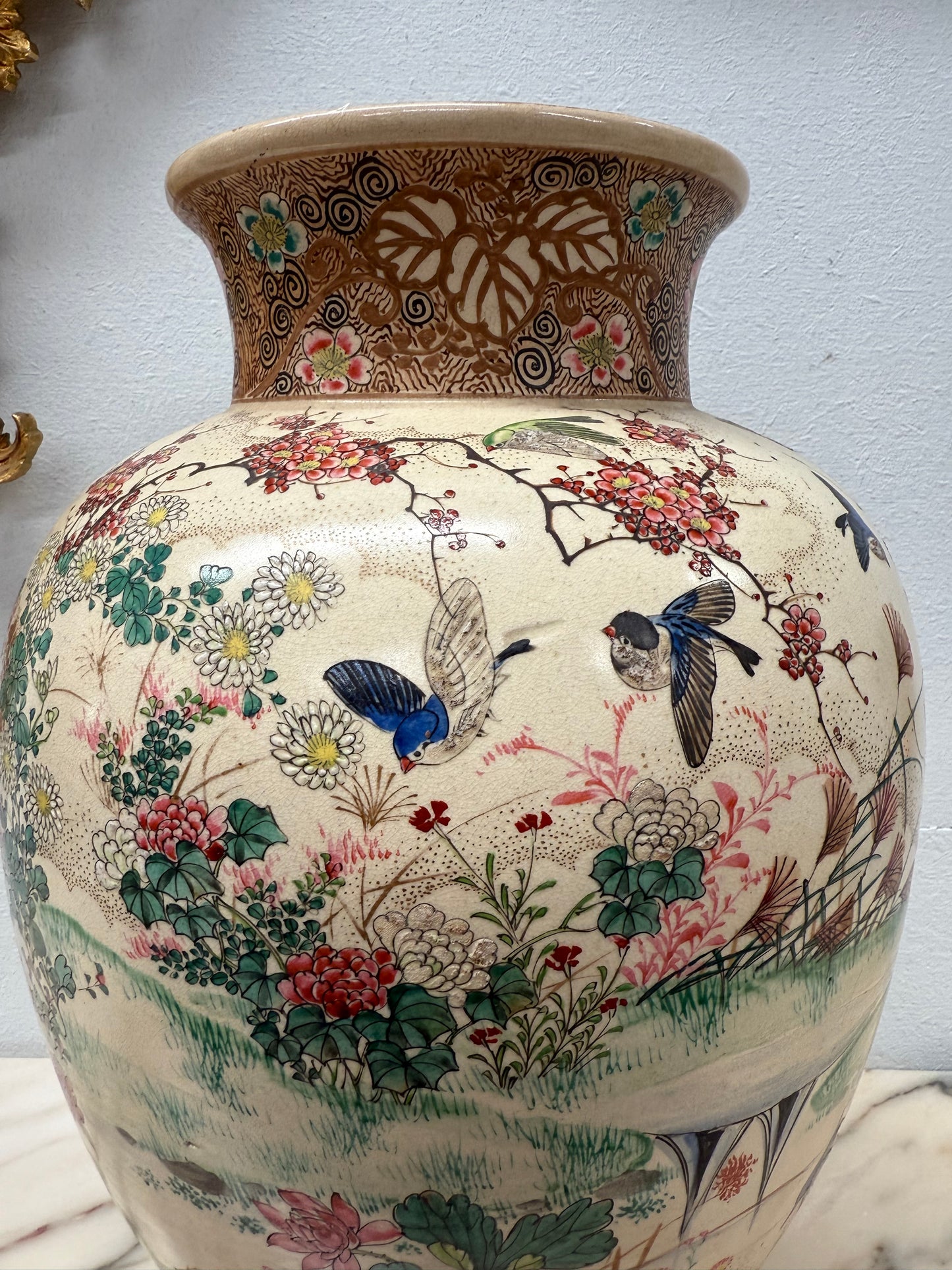 Large Stunning Japanese Meiji Period Satsumas Vase C1880
